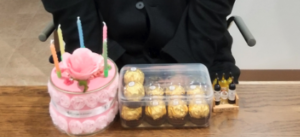 事務長、誕生日が来たってよ。